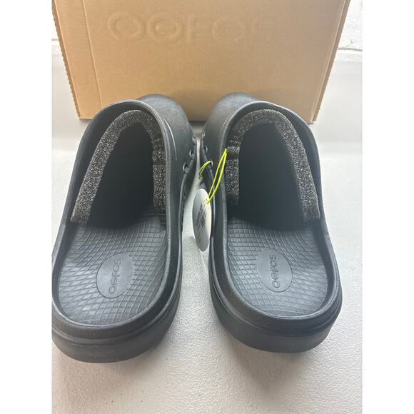 Oofos OOCLOOG men size 14 black slippers clogs new with box